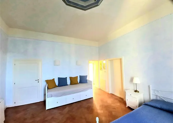 ゲストハウス Urbevetus 3*