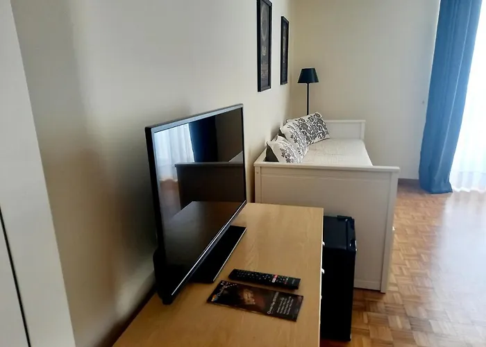 Urbevetus ゲストハウス